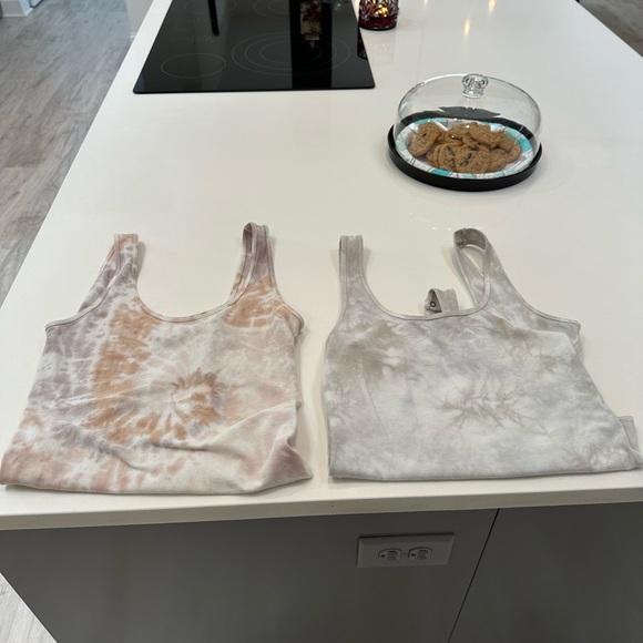 2 Abercrombie Tie Dye Bodysuits - Picture 3 of 5